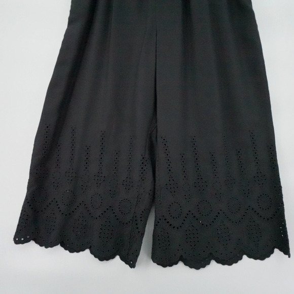 by Anthropologie Wide Leg Capri Pants 4 Black Eyelet Boho Chic Resort Travel - Picture 7 of 16